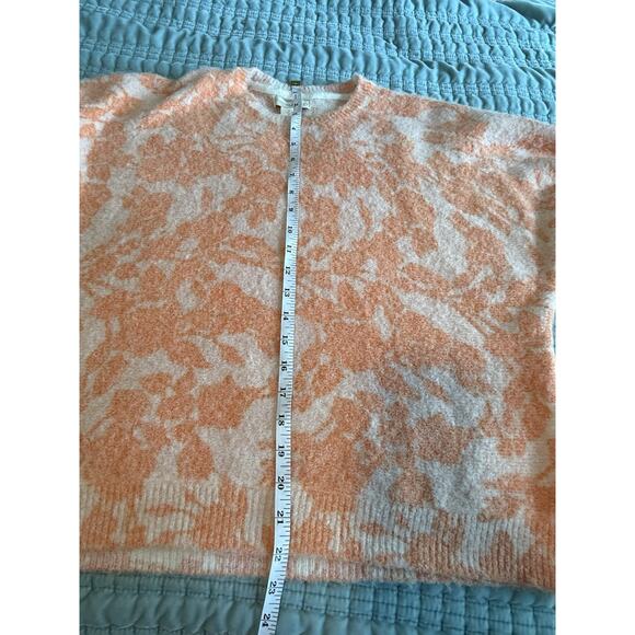 Cynthia Rowleys Women's Sweater Small Oversized Fuzzy - Picture 7 of 7